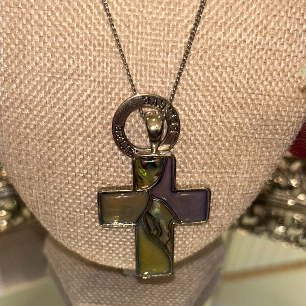 Elegant Multicolor Cross Pendant Necklace - Picture 6 of 7